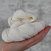 PAPIRO Yarn deals 100% Cotton. Made in ITALY. (10) 50 gram skeins.